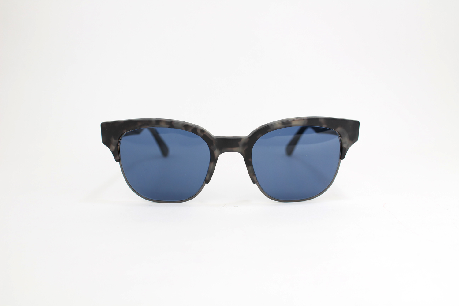 CH_DICKINSON_Grey_Havana_35000yen_1