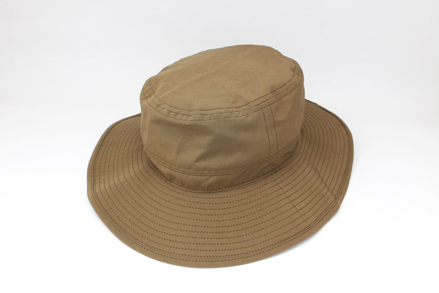 COMESANDGOES_WATER-REPELLENT-HAT-A_Col.BEIGE_9000_1